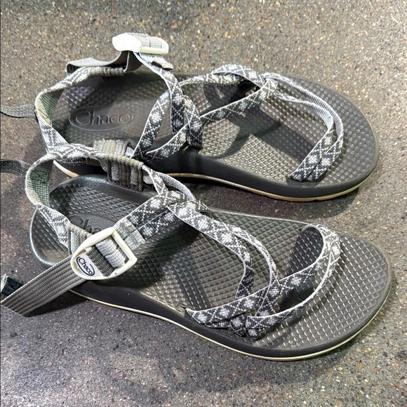 Chaco sandals - Picture 2 of 4